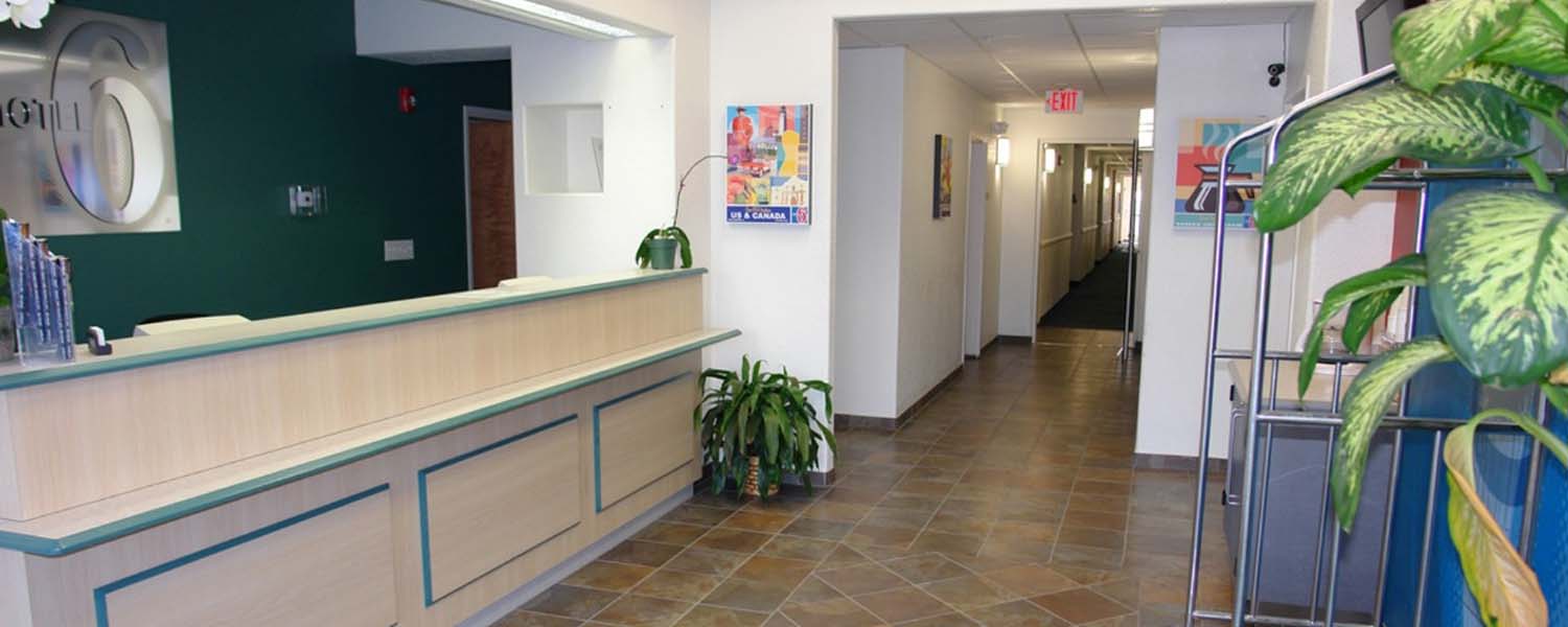 Functional Hotel Front Desk